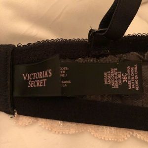 Dream Angel Lined Demi size 36c Victoria Secret Bra